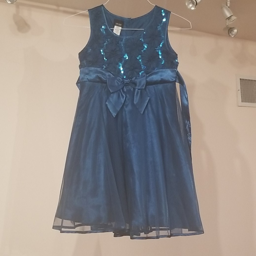 Girls Formal Wear